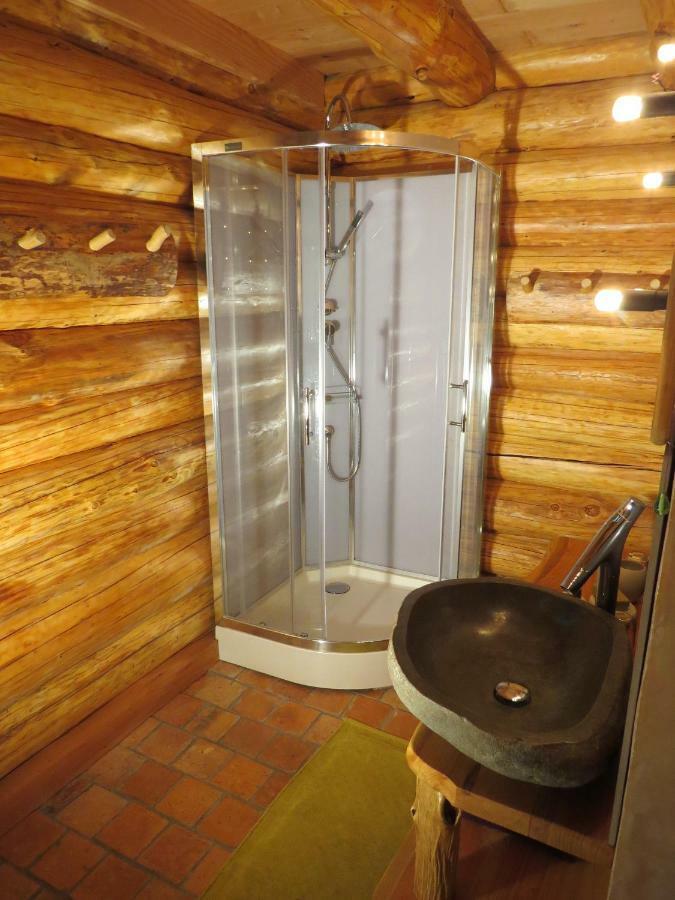 La Cabane De Hans Saint-Martial-de-Gimel Екстер'єр фото