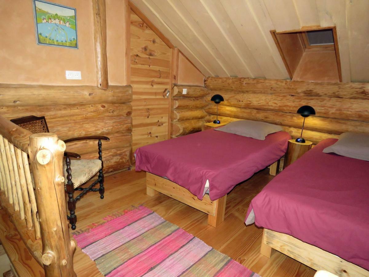 La Cabane De Hans Saint-Martial-de-Gimel Екстер'єр фото